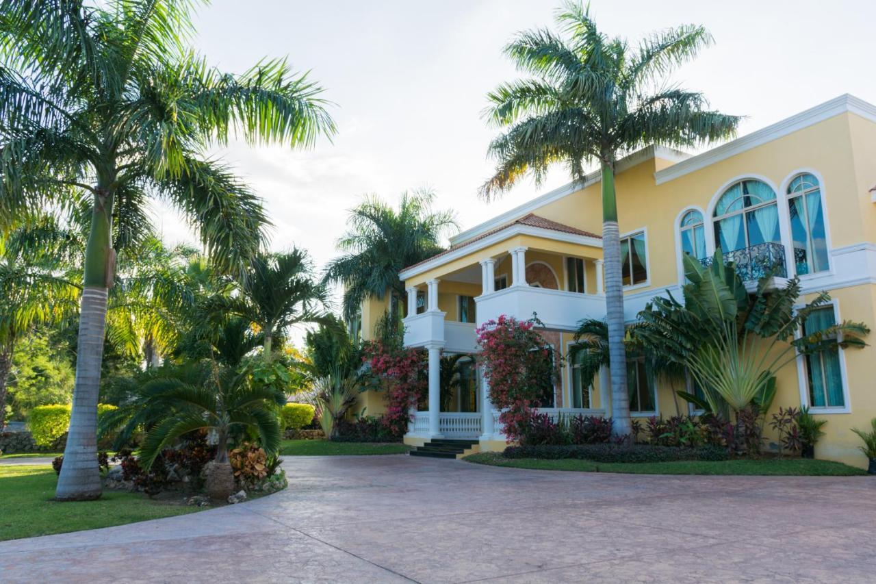 Hotel Boutique Mansion La Ceiba Мерида Екстериор снимка